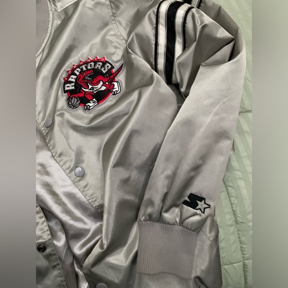 Vintage Rare Toronto Raptors G-III Silver Starter NBA Satin Bomber Jacket 90’s - Picture 2 of 3